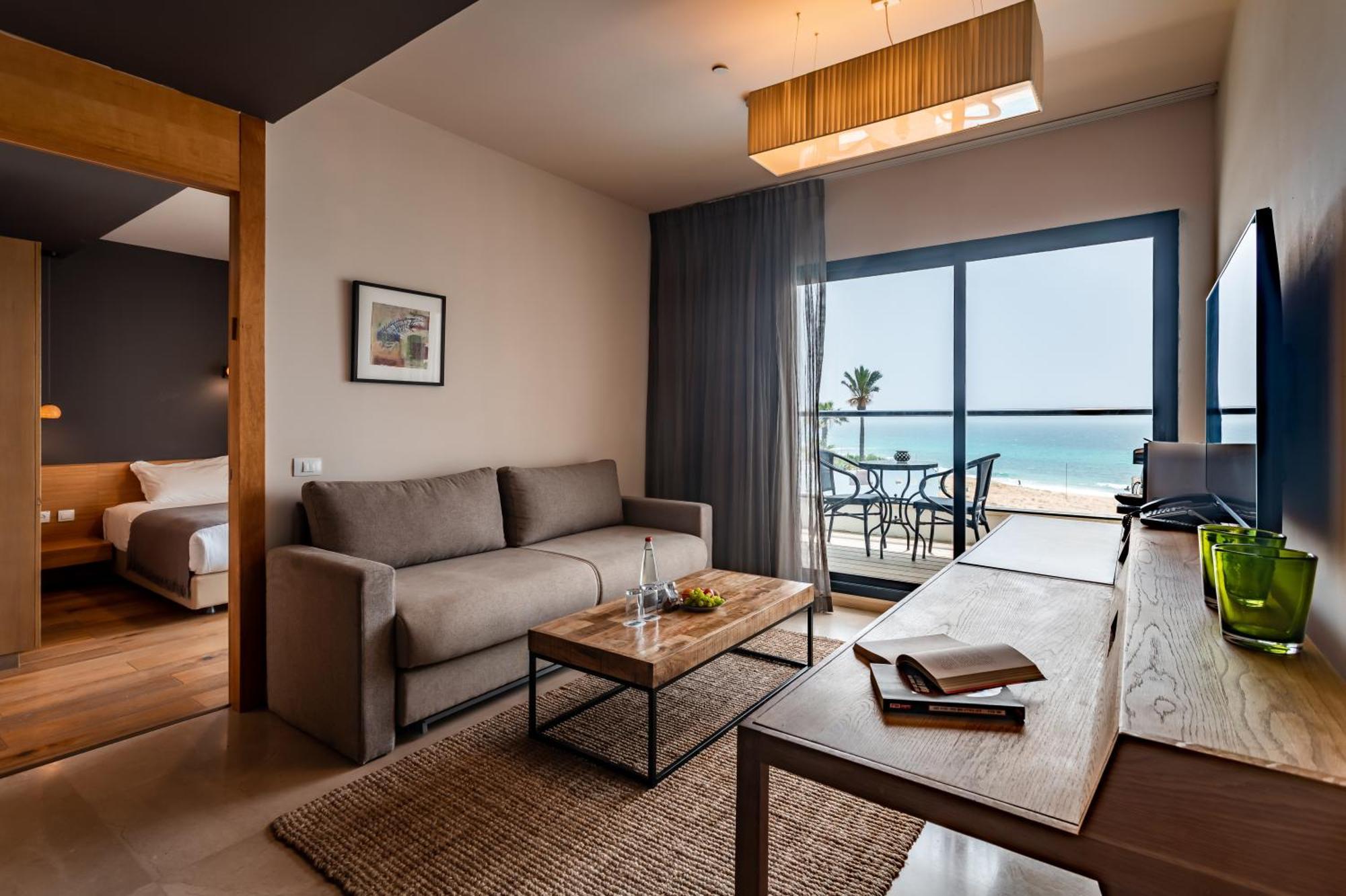 Jacob Sea Life Nahariya Hotell Exteriör bild