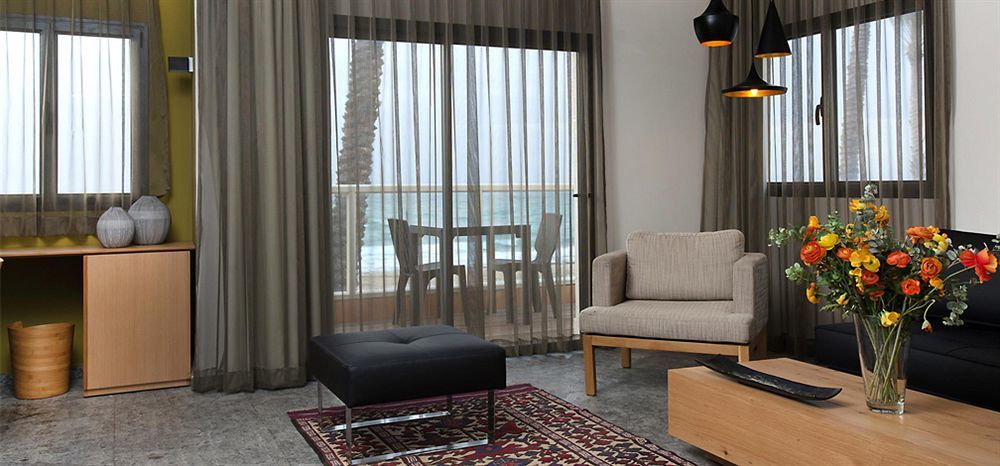 Jacob Sea Life Nahariya Hotell Exteriör bild